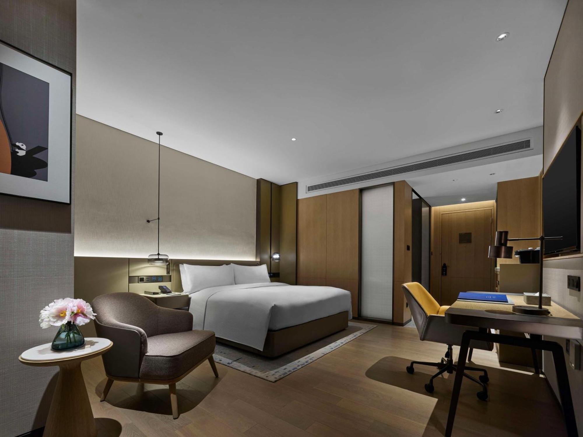 Doubletree By Hilton Chengdu Riverside - Close To Panda Base And Chengdu East Railway 외부 사진