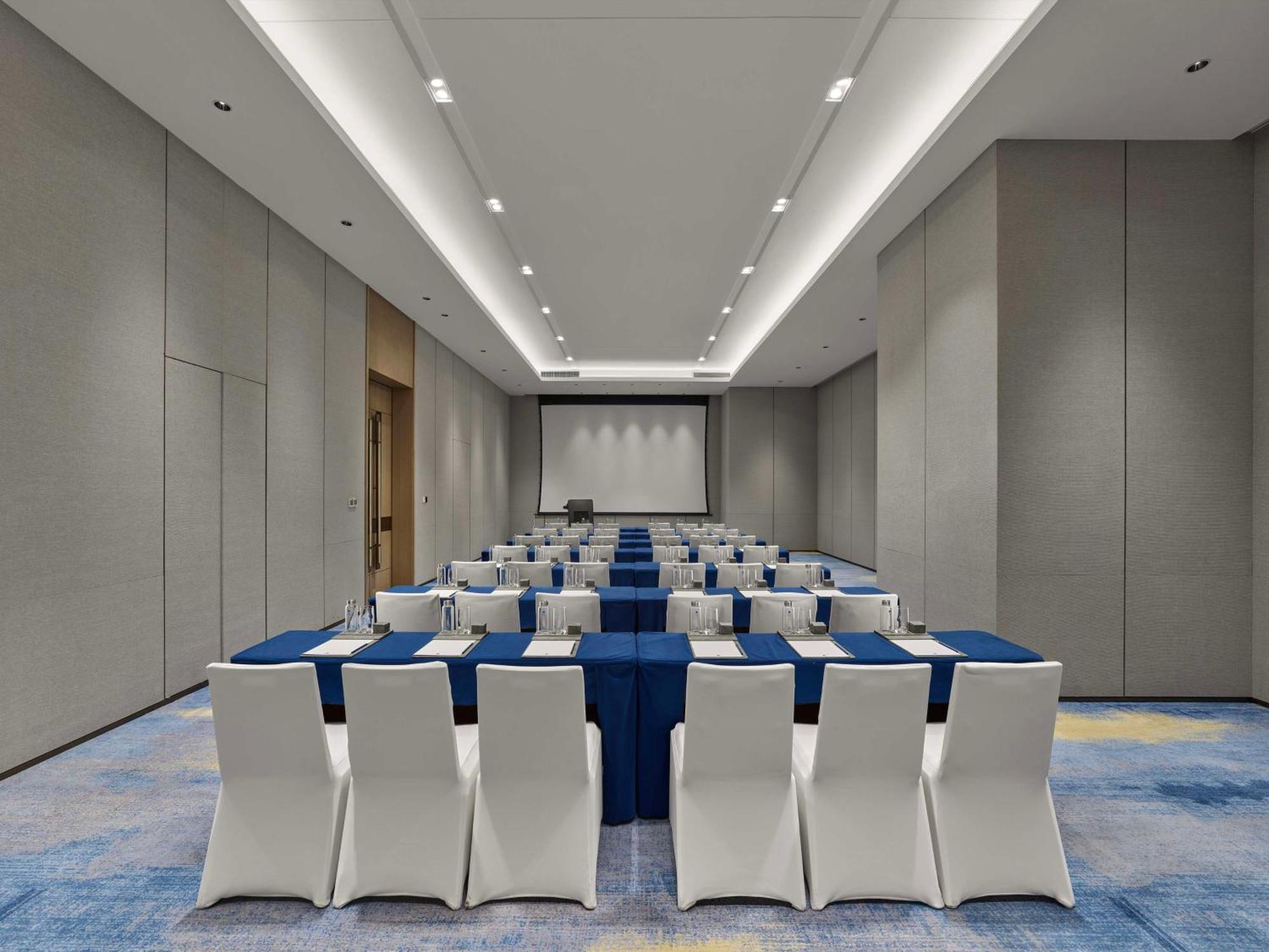 Doubletree By Hilton Chengdu Riverside - Close To Panda Base And Chengdu East Railway 외부 사진
