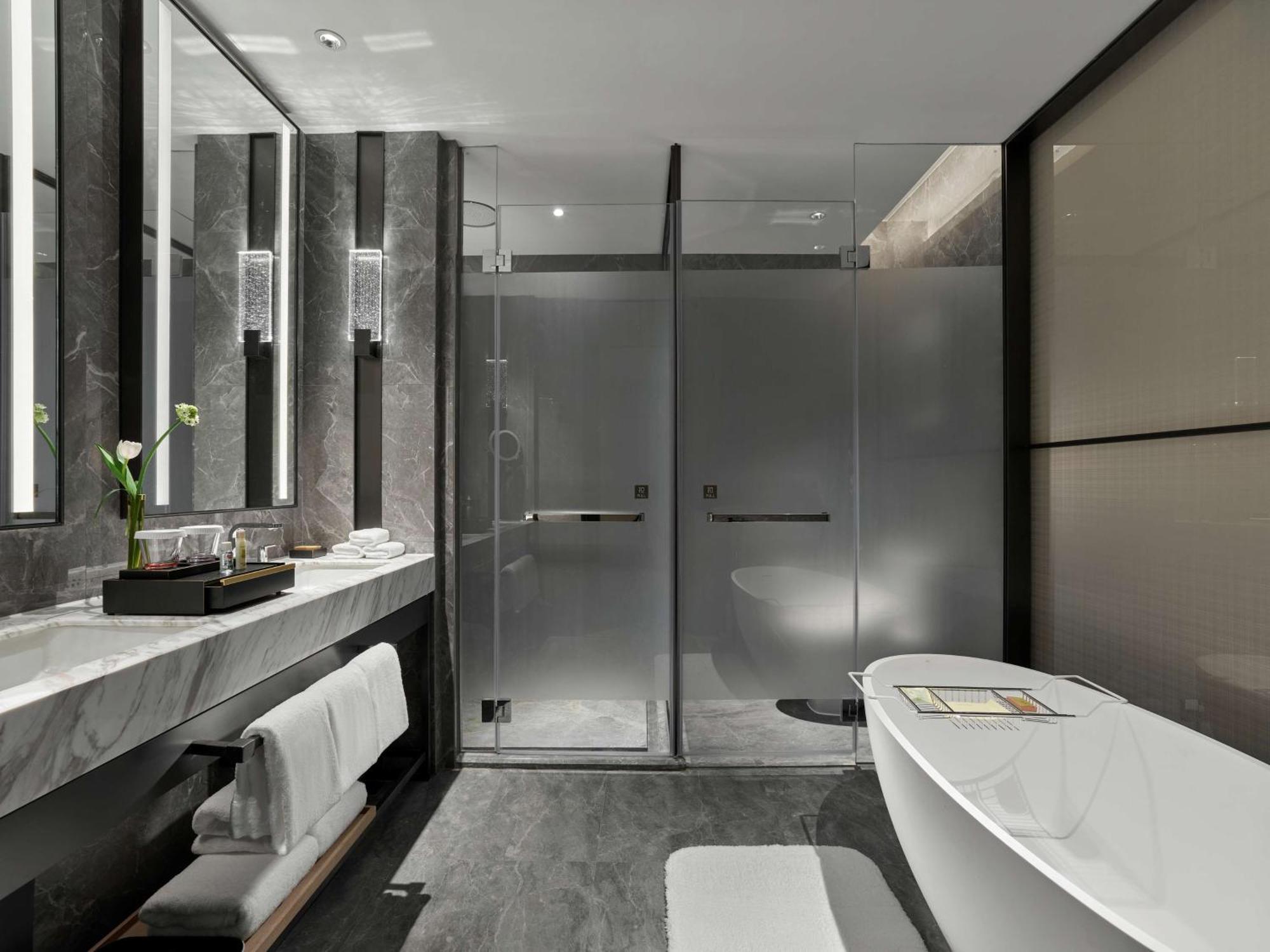 Doubletree By Hilton Chengdu Riverside - Close To Panda Base And Chengdu East Railway 외부 사진